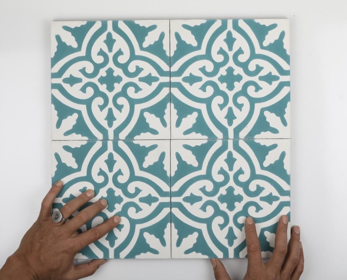 Carreaux de ciment motifs bleus